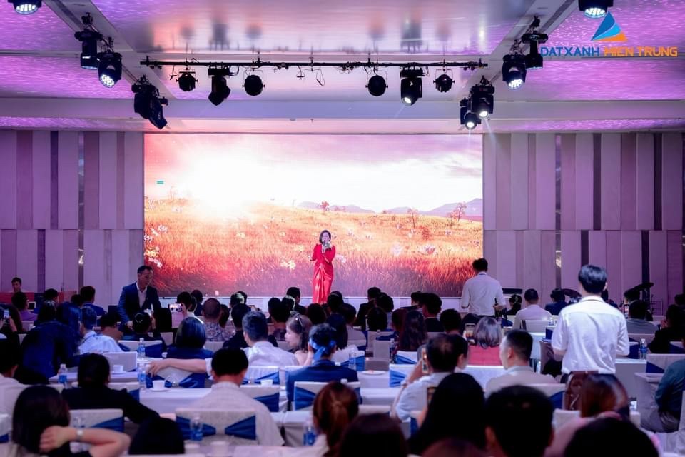 Thắp lửa “đường đua” cùng các chiến binh Đất Xanh Miền Trung Thắp lửa “đường đua” cùng các chiến binh Đất Xanh Miền Trung