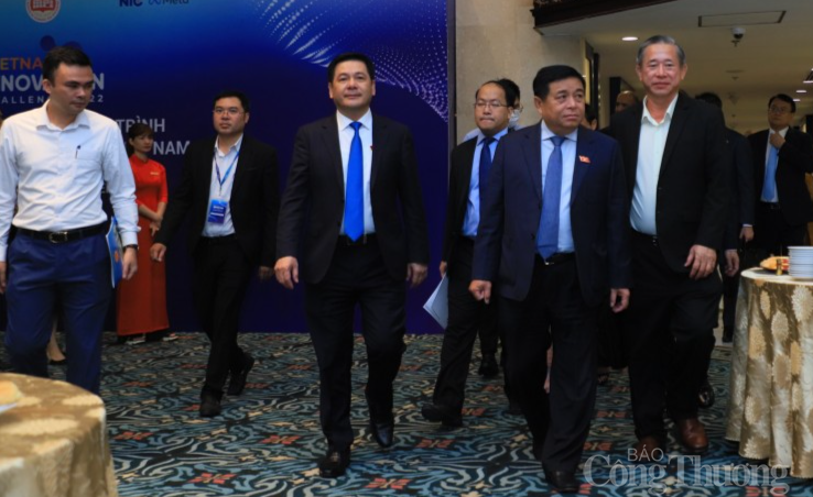 Phát động Chương trình Thách thức đổi mới sáng tạo Việt Nam năm 2022 Phát động Chương trình Thách thức đổi mới sáng tạo Việt Nam năm 2022