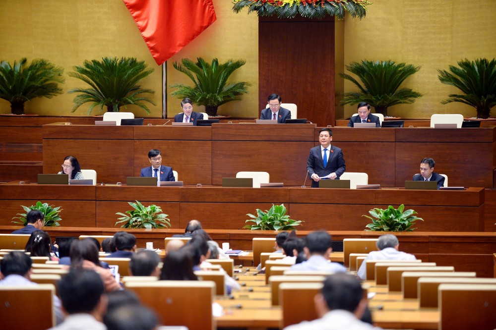 Bộ trưởng Nguyễn Hồng Diên tiếp thu, giải trình ý kiến về dự án Luật Dầu khí (sửa đổi) Bộ trưởng Nguyễn Hồng Diên tiếp thu, giải trình ý kiến về dự án Luật Dầu khí (sửa đổi)