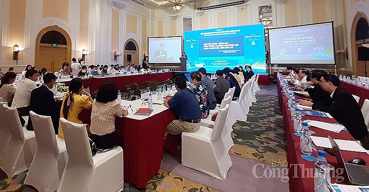 Kết nối tiêu thụ sản phẩm cho doanh nghiệp, hợp tác xã