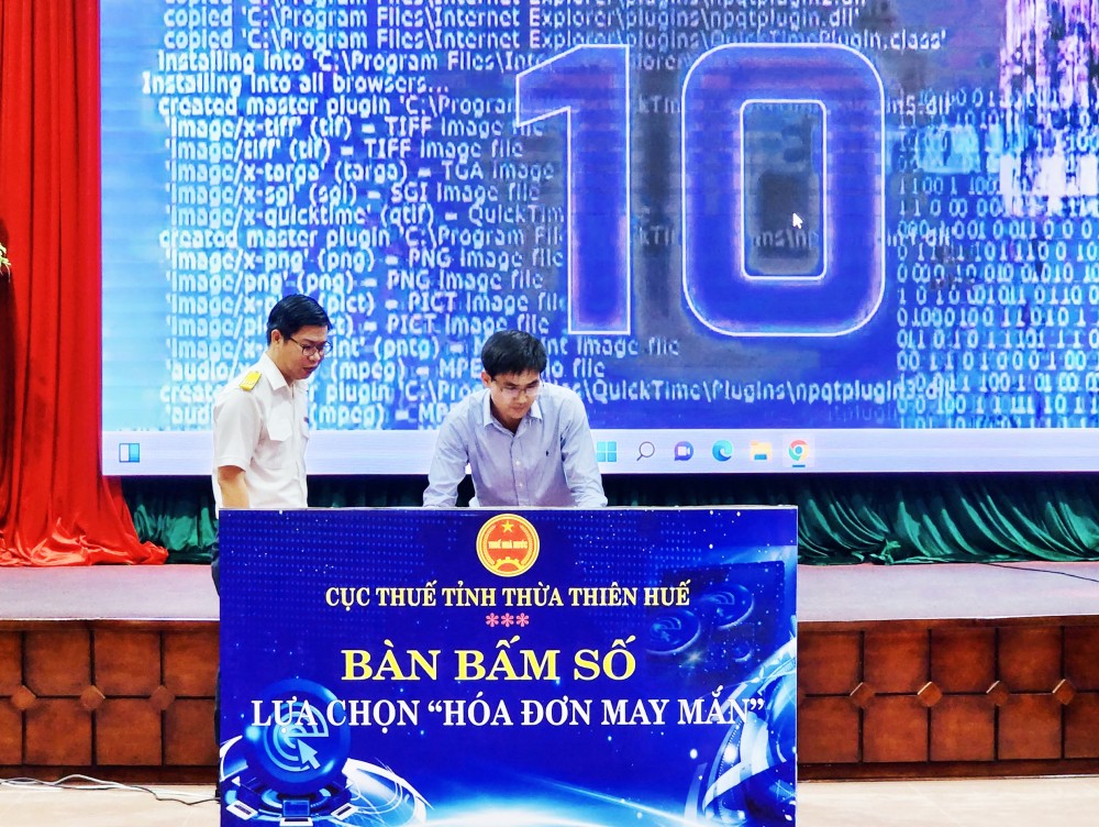 Thừa Thiên Huế: Người mua hàng hoá có cơ hội tham gia chương trình “Hoá đơn may mắn”