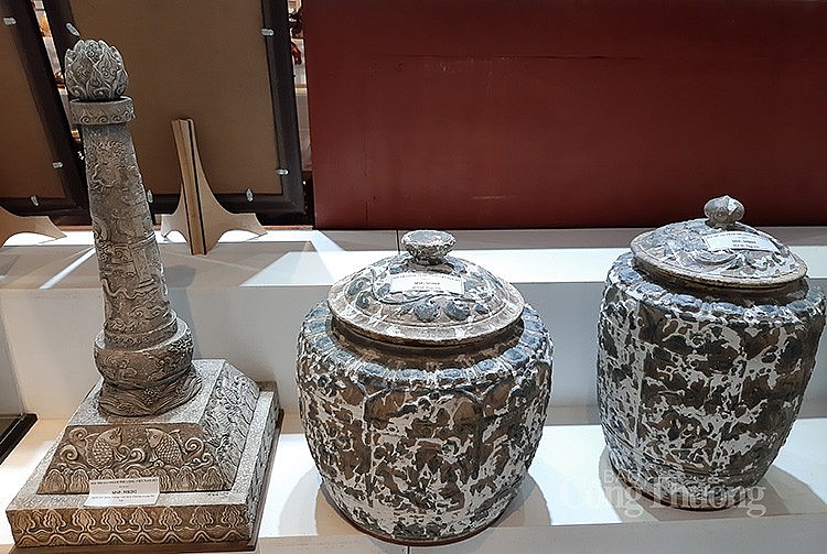 một trong số gần 400 sản phẩm tham gia cuộc thi một trong số gần 400 sản phẩm tham gia cuộc thi