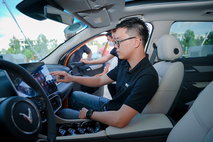 VinFast VF 8 chinh phục khách hàng cả nước VinFast VF 8 chinh phục khách hàng cả nước