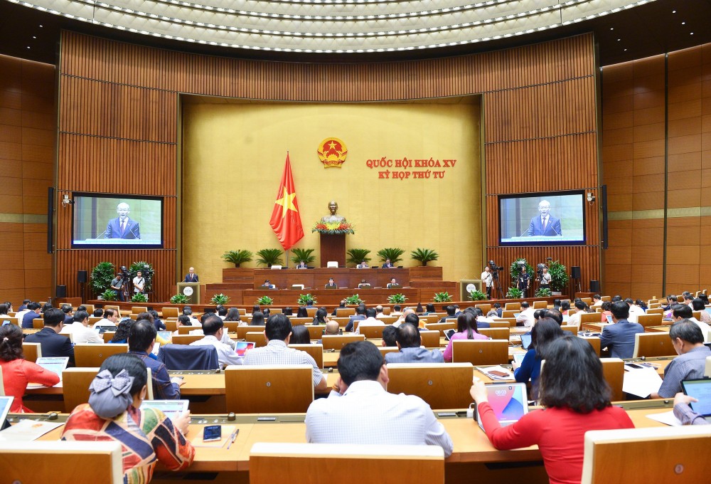 Hàng nghìn dự án chậm tiến độ và có xu hướng tăng lên qua các năm Hàng nghìn dự án chậm tiến độ và có xu hướng tăng lên qua các năm