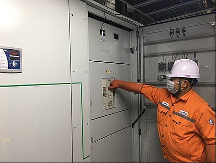 PC Hải Phòng thi công vệ sinh công nghiệp, bao thầu TBA khách hàng tại huyện An Lão