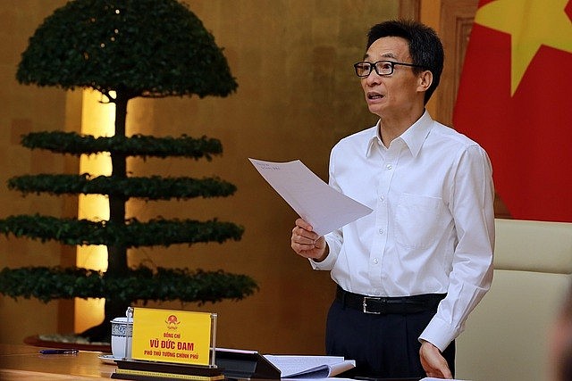 Phó Thủ tướng Vũ Đức Đam cho rằng cần đưa các nhóm mục tiêu, tiêu chí phát triển bền vững, chú trọng yếu tố văn hóa trong các chính sách xã hội giai đoạn sắp tới Phó Thủ tướng Vũ Đức Đam cho rằng cần đưa các nhóm mục tiêu, tiêu chí phát triển bền vững, chú trọng yếu tố văn hóa trong các chính sách xã hội giai đoạn sắp tới