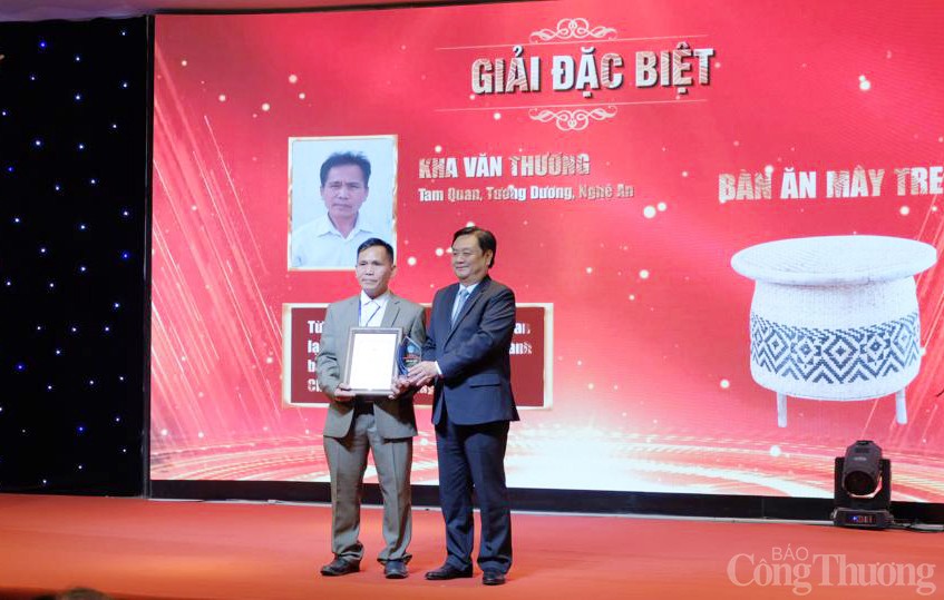 Hội thi sản phẩm thủ công mỹ nghệ Việt Nam năm 2022: Tài hoa kết tinh thành giá trị