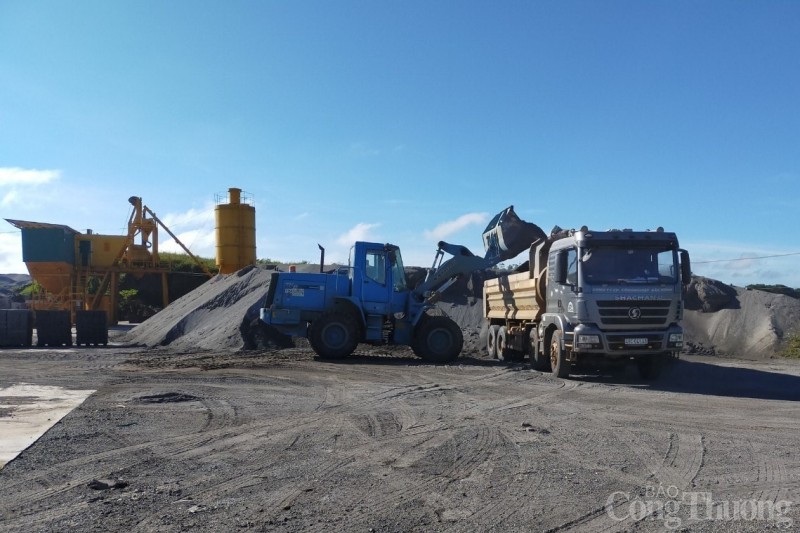 Đắk Nông: Hơn 1.750 khu vực cấm và tạm thời cấm hoạt động khoáng sản Đắk Nông: Hơn 1.750 khu vực cấm và tạm thời cấm hoạt động khoáng sản