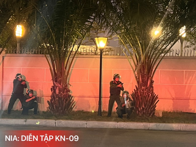 Diễn tập ứng phó hành vi can thiệp bất hợp pháp tại Cảng hàng không quốc tế Nội Bài Diễn tập ứng phó hành vi can thiệp bất hợp pháp tại Cảng hàng không quốc tế Nội Bài