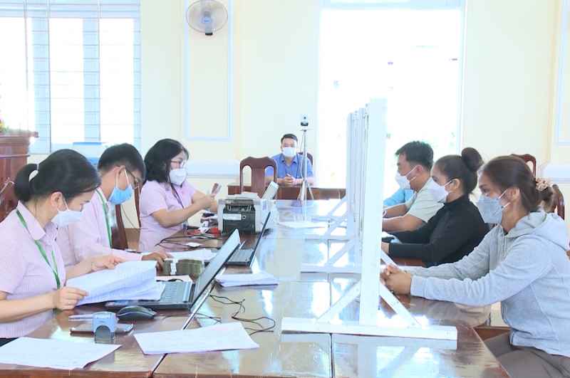 Gia Lai: Hỗ trợ vốn vay xây dựng nhà ở vùng dân tộc thiểu số Gia Lai: Hỗ trợ vốn vay xây dựng nhà ở vùng dân tộc thiểu số