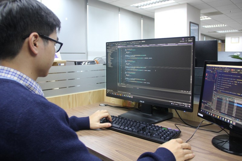 Bài 3. Hiện thực hóa khát vọng trở thành doanh nghiệp số vào năm 2025