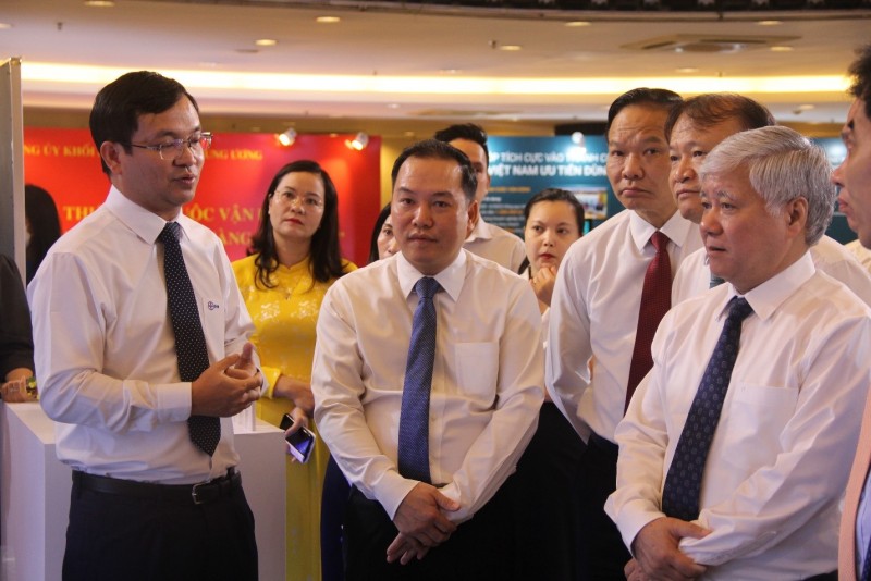 Bài 3. Hiện thực hóa khát vọng trở thành doanh nghiệp số vào năm 2025