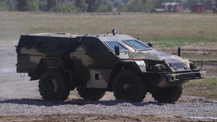 Cận cảnh những dòng xe quân sự nổi tiếng của Nga Cận cảnh những dòng xe quân sự nổi tiếng của Nga