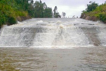 Quảng Ngãi: 2 học sinh lớp 6 đuối nước thương tâm