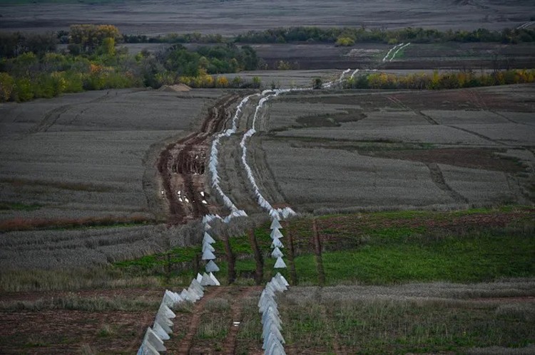 Chiến sự Nga-Ukraine ngày 12/11: Ukraine cảnh báo Kherson chưa an toàn; Nga tiếp tục giành chiến thắng ở Donetsk Chiến sự Nga-Ukraine ngày 12/11: Ukraine cảnh báo Kherson chưa an toàn; Nga tiếp tục giành chiến thắng ở Donetsk