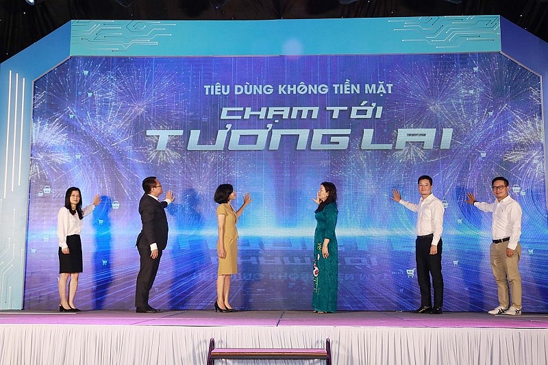 Hà Nội: phấn đấu đến 2025 đạt 50% thanh toán không dùng tiền mặt
