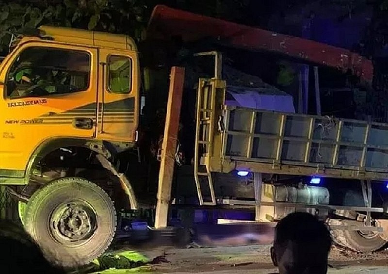 Thanh Hóa: Tai nạn giao thông nghiêm trọng khiến 3 thanh niên tử vong tại chỗ Thanh Hóa: Tai nạn giao thông nghiêm trọng khiến 3 thanh niên tử vong tại chỗ