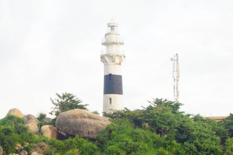 Bình Định: “Thay áo mới” cho Hải đăng Cù Lao Xanh