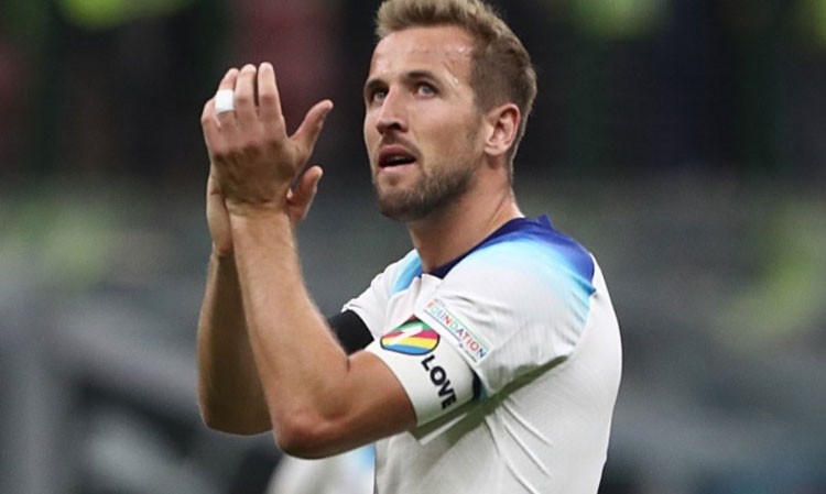 Băng tay đội trưởng ủng hộ quyền của người LGBTQ gây náo động ở World Cup 2022 Băng tay đội trưởng ủng hộ quyền của người LGBTQ gây náo động ở World Cup 2022