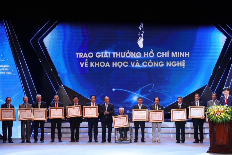 “Điểm tên” công trình nhận Giải thưởng Hồ Chí Minh, Giải thưởng Nhà nước về khoa học và công nghệ “Điểm tên” công trình nhận Giải thưởng Hồ Chí Minh, Giải thưởng Nhà nước về khoa học và công nghệ