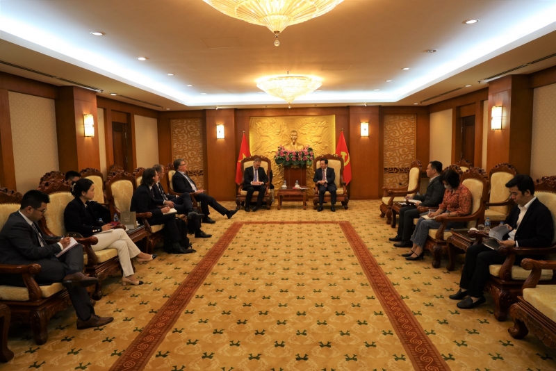 Buổi làm việc giữa Phó Trưởng Ban Kinh tế Trung ương Nguyễn Đức Hiển, đoàn đại biểu CIP/COP và Đại sứ Đan Mạch tại Việt Nam Nicolai Prytz Buổi làm việc giữa Phó Trưởng Ban Kinh tế Trung ương Nguyễn Đức Hiển, đoàn đại biểu CIP/COP và Đại sứ Đan Mạch tại Việt Nam Nicolai Prytz