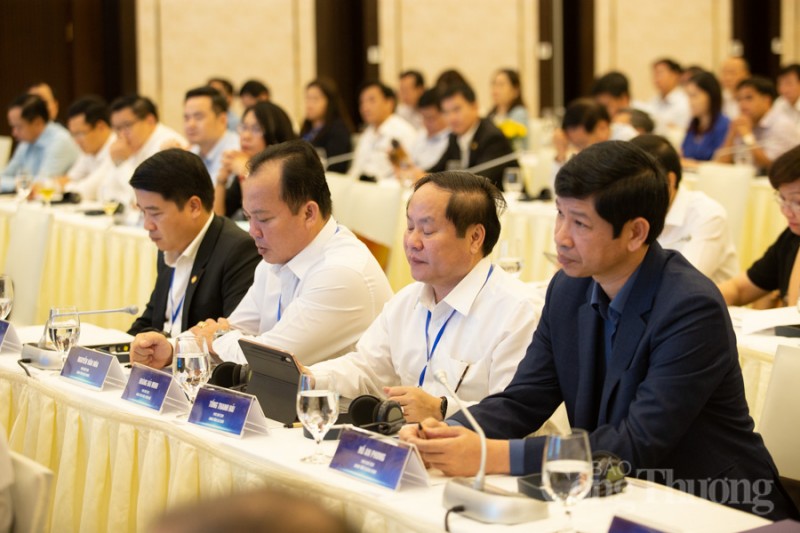 Giải pháp nào phát huy vai trò ngành công nghiệp văn hóa đối với sự phát triển địa phương?