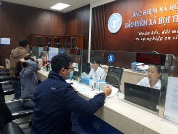 Bảo hiểm y tế và bảo hiểm xã hội thay đổi như thế nào khi tăng lương cơ sở?