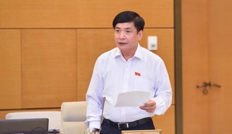 Tổng Thư ký Quốc hội, Chủ nhiệm Văn phòng Quốc hội Bùi Văn Cường báo cáo tại phiên họp Tổng Thư ký Quốc hội, Chủ nhiệm Văn phòng Quốc hội Bùi Văn Cường báo cáo tại phiên họp