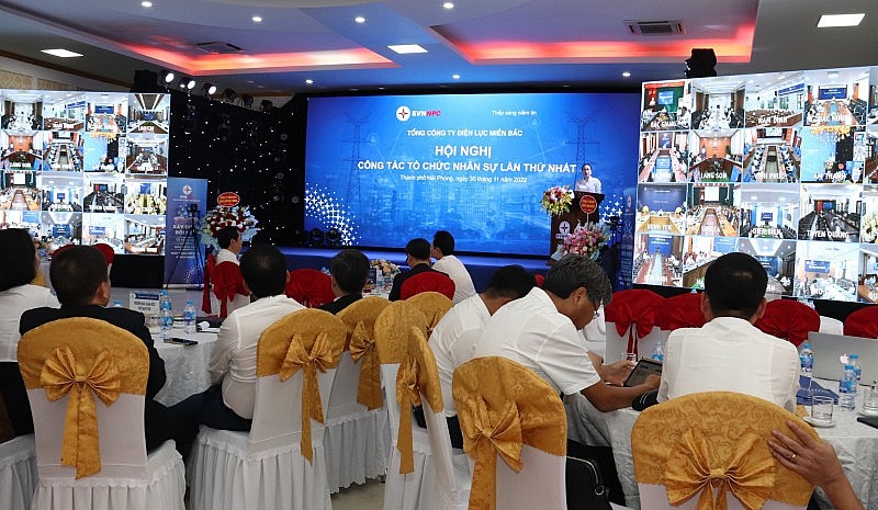 EVNNPC nâng chất nguồn nhân lực đáp ứng yêu cầu chuyển đổi số EVNNPC nâng chất nguồn nhân lực đáp ứng yêu cầu chuyển đổi số