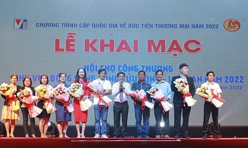 Khai mạc Hội chợ Công Thương khu vực Đồng bằng sông Cửu Long - Long An năm 2022 Khai mạc Hội chợ Công Thương khu vực Đồng bằng sông Cửu Long - Long An năm 2022