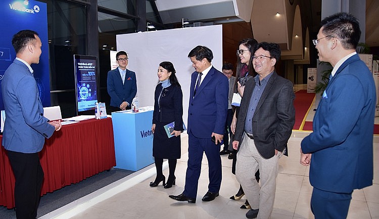 Các giải pháp thanh toán của VietinBank thu hút sự quan tâm của đông đảo đại biểu tham dự bên lề Hội nghị