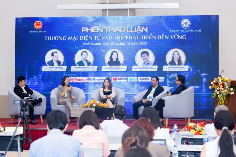 Giải pháp từ thương mại điện tử giúp doanh nghiệp đón đầu các thói quen tiêu dùng mới Giải pháp từ thương mại điện tử giúp doanh nghiệp đón đầu các thói quen tiêu dùng mới