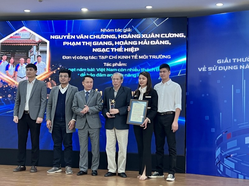 Báo Công Thương đạt giải B Báo chí tuyên truyền về Tiết kiệm năng lượng 2022.