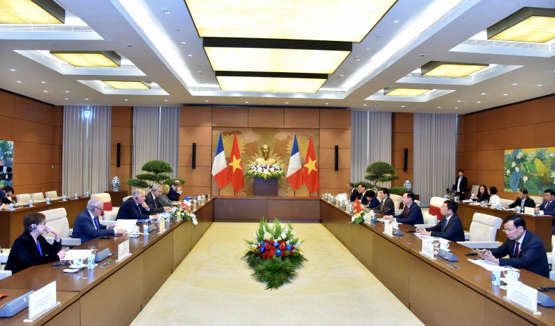 Chủ tịch Quốc hội Vương Đình Huệ: Dư địa hợp tác giữa Việt Nam và Pháp còn rất lớn Chủ tịch Quốc hội Vương Đình Huệ: Dư địa hợp tác giữa Việt Nam và Pháp còn rất lớn