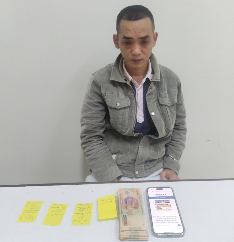 Đà Nẵng: Chủ quán cà phê “ghi độ” một trận bóng đá cả trăm triệu đồng