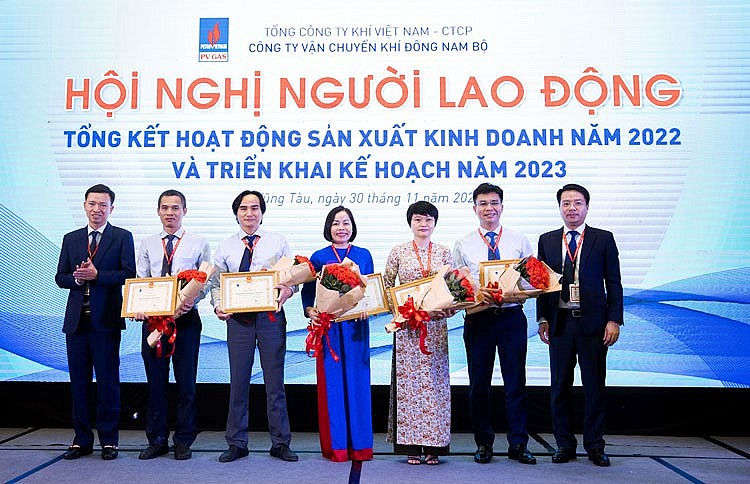 Công ty Vận chuyển khí Đông Nam Bộ: Đoàn kết, đổi mới, sáng tạo, nỗ lực hoàn thành nhiệm vụ Công ty Vận chuyển khí Đông Nam Bộ: Đoàn kết, đổi mới, sáng tạo, nỗ lực hoàn thành nhiệm vụ