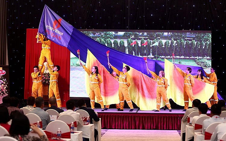 Công ty Vận chuyển khí Đông Nam Bộ: Đoàn kết, đổi mới, sáng tạo, nỗ lực hoàn thành nhiệm vụ Công ty Vận chuyển khí Đông Nam Bộ: Đoàn kết, đổi mới, sáng tạo, nỗ lực hoàn thành nhiệm vụ