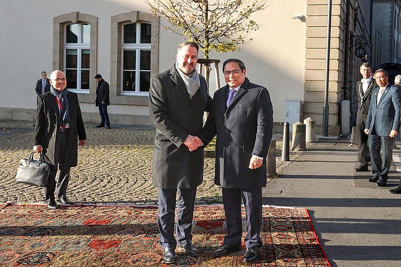 Thủ tướng Chính phủ Phạm Minh Chính và Thủ tướng Luxembourg Xavier Bettel trước khi tiến hành hội đàm Thủ tướng Chính phủ Phạm Minh Chính và Thủ tướng Luxembourg Xavier Bettel trước khi tiến hành hội đàm