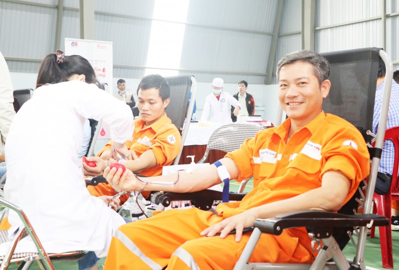 PC Quảng Bình: Thu nhận 180 đơn vị máu tại “Tuần lễ hồng EVN”