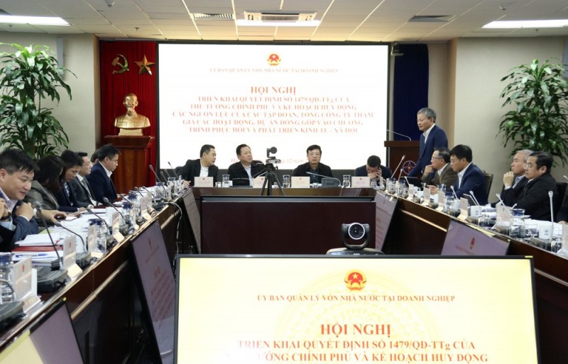 EVN: cần cơ chế thị trường cho giá điện như giá xăng, dầu EVN: cần cơ chế thị trường cho giá điện như giá xăng, dầu