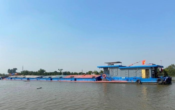 Phương tiện vi phạm bị lực lượng chức năng phát hiện.