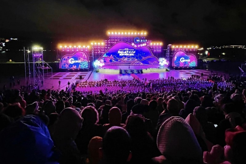 Khai mạc Festival Hoa Đà Lạt lần thứ 9: Thành phố Bốn mùa hoa Khai mạc Festival Hoa Đà Lạt lần thứ 9: Thành phố Bốn mùa hoa