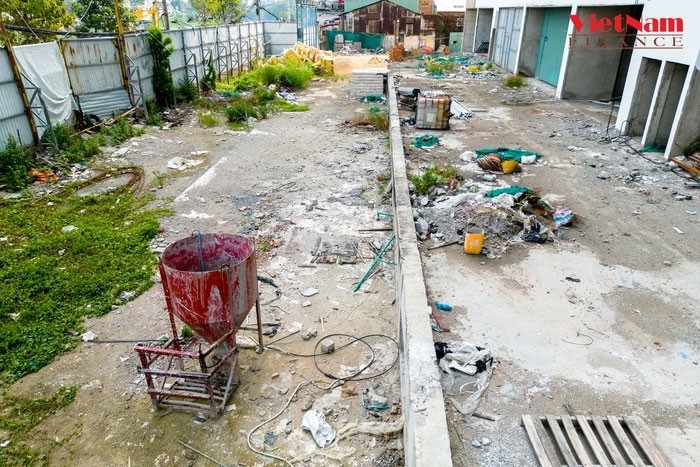 Chận bàn giao 3 năm, dự án Audora Residences trong cảnh ngổn ngang Chận bàn giao 3 năm, dự án Audora Residences trong cảnh ngổn ngang