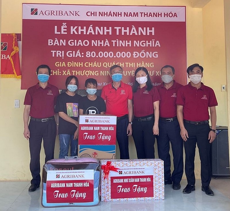 Agribank Thanh Hóa phát triển kinh doanh gắn liền với hoạt động từ thiện và an sinh xã hội
