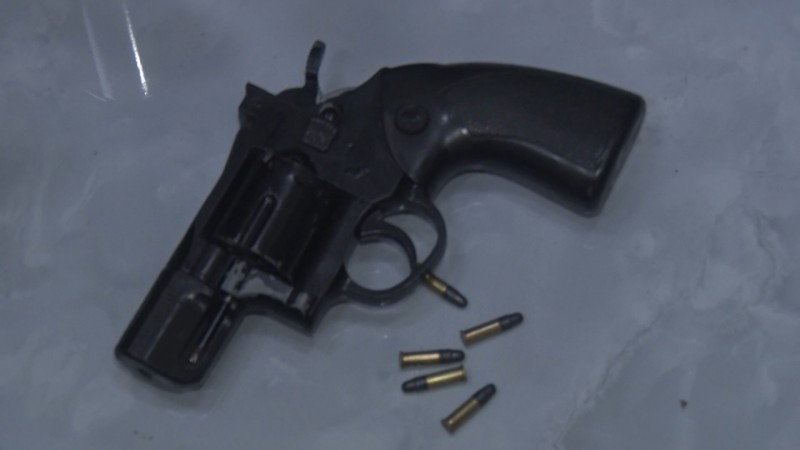 Bắt giam đối tượng súng khống chế cướp tài sản tại Đồng Nai