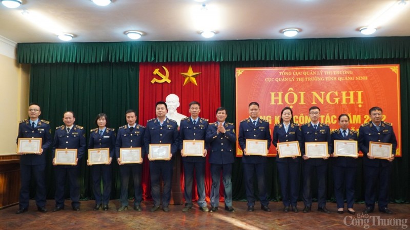 Cục Quản lý thị trường tỉnh Quảng Ninh phát hiện, xử lý hơn 700 vụ vi phạm trong năm 2022 Cục Quản lý thị trường tỉnh Quảng Ninh phát hiện, xử lý hơn 700 vụ vi phạm trong năm 2022
