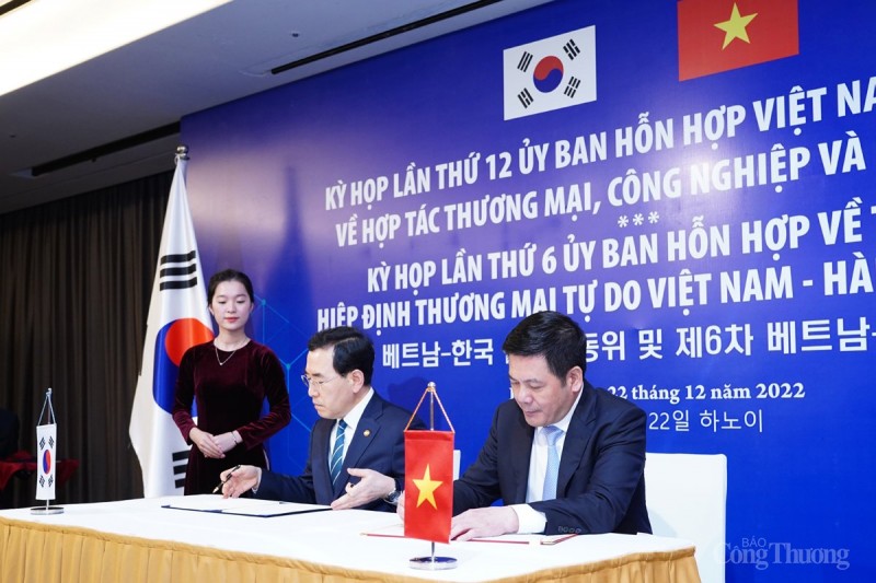 Việt Nam và Hàn Quốc nhất trí đưa kim ngạch thương mại 100 tỷ USD vào năm 2023 Việt Nam và Hàn Quốc nhất trí đưa kim ngạch thương mại 100 tỷ USD vào năm 2023