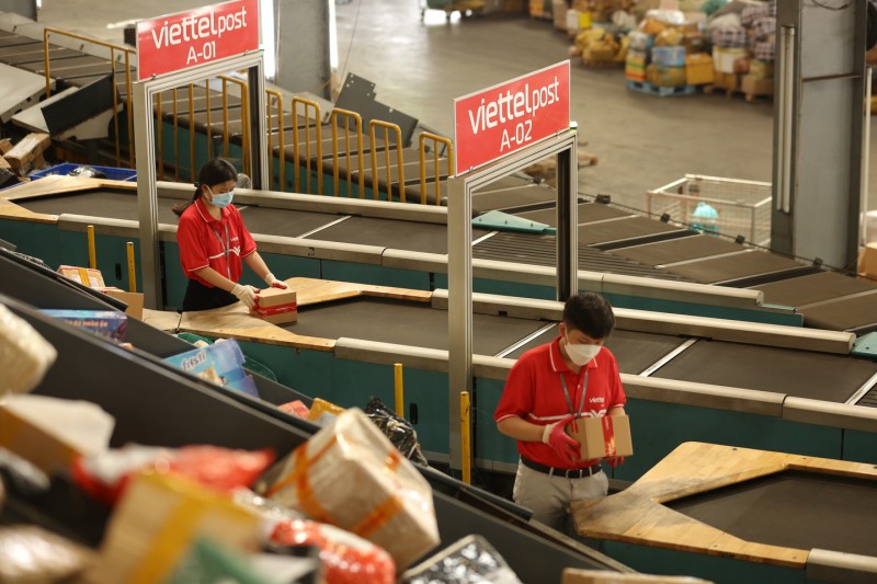 Viettel post triển khai chuỗi giải pháp hỗ trợ doanh nghiệp trong các khu công nghiệp Viettel post triển khai chuỗi giải pháp hỗ trợ doanh nghiệp trong các khu công nghiệp
