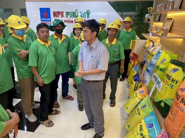 Nhà nông Phú Mỹ khu vực miền Trung & Tây Nguyên: Hành trình của sự kết nối Nhà nông Phú Mỹ khu vực miền Trung & Tây Nguyên: Hành trình của sự kết nối