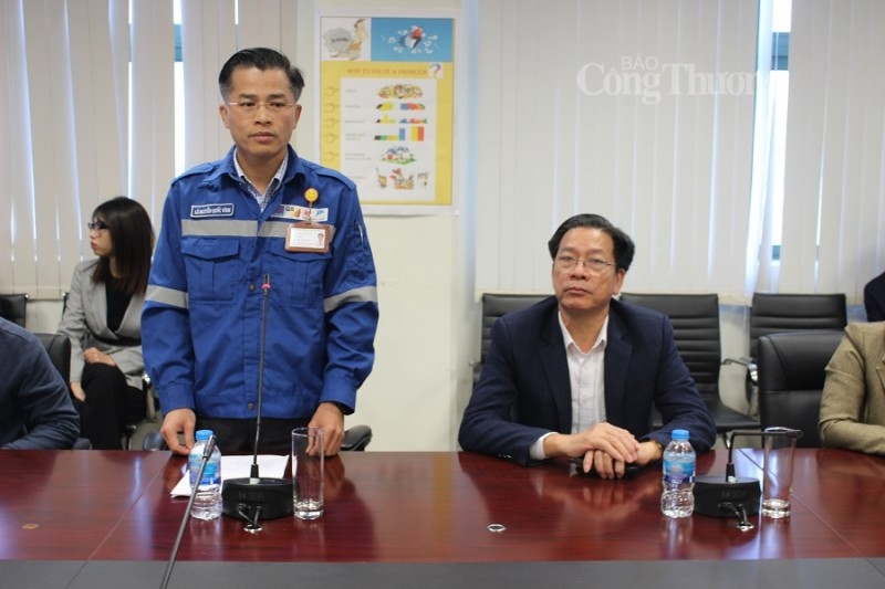 Bộ trưởng Bộ Công Thương Lào thăm quan Nhà máy Lọc hóa dầu Nghi Sơn Thanh Hóa. Bộ trưởng Bộ Công Thương Lào thăm quan Nhà máy Lọc hóa dầu Nghi Sơn Thanh Hóa.